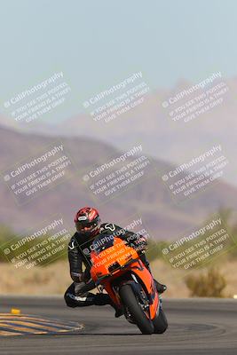 media/Nov-06-2023-Moto Forza (Mon) [[ce023d0744]]/3-Intermediate Group/Session 3 (Turn 5)/